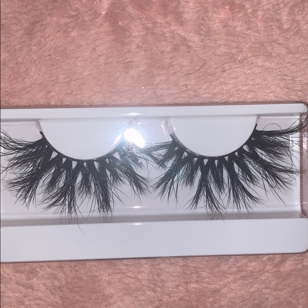 Coco - Picture 2 of 3